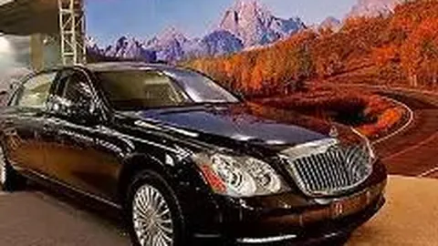 杨瀚森半场表现回暖：4分1板1助，媒体呼吁耐心等待